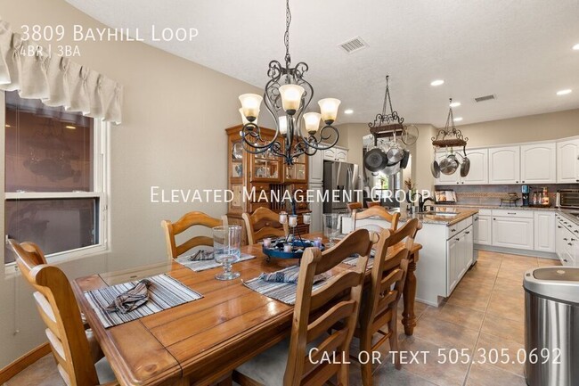 Building Photo - 3809 Bay Hill Loop SE