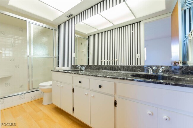 Building Photo - 2330 Caladium Rd