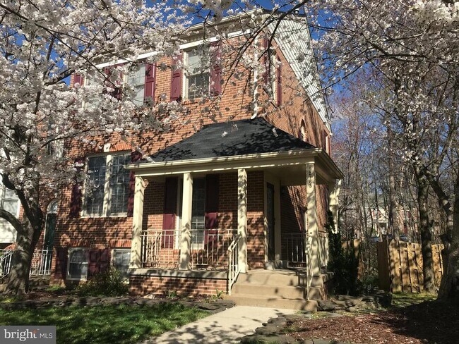 Building Photo - 12165 Abbey Glen Ct