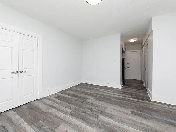 Building Photo - 2220 Walnut St