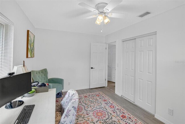 Building Photo - 1601 Alder Way