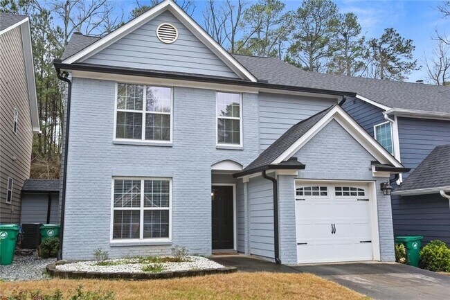 Building Photo - 1464 Gates Cir SE