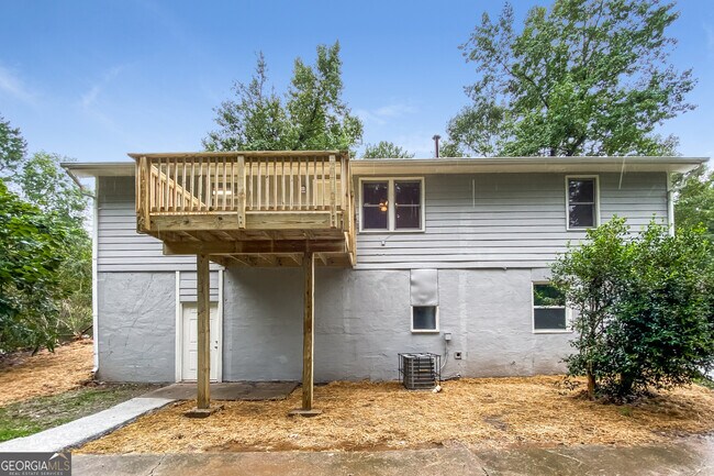 Building Photo - 1003 Salisbury Trail