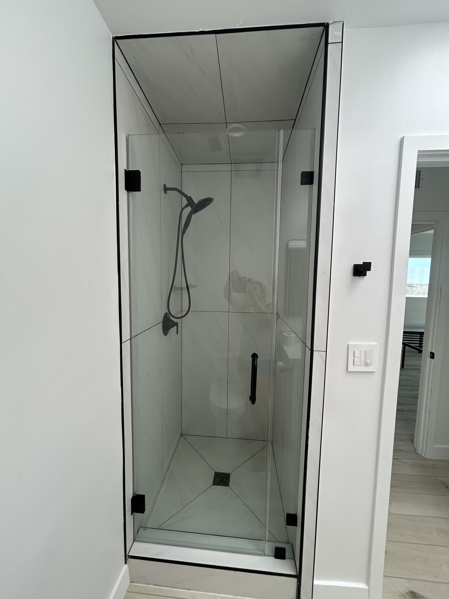 Master Bathroom walk in shower - 221 36th Pl