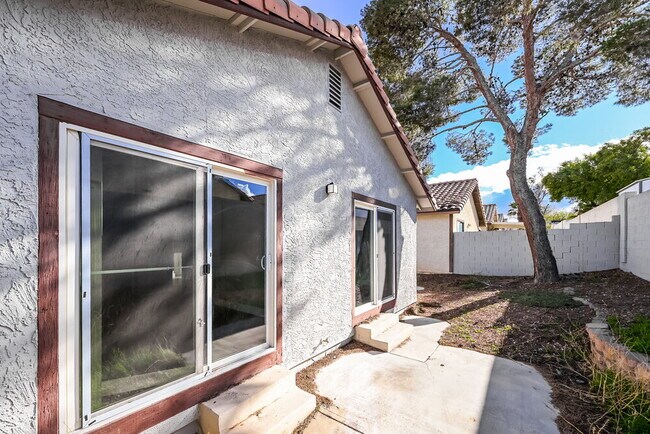 Building Photo - 224 Jon Belger Dr