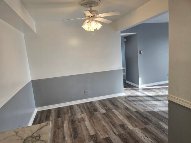 Building Photo - 17701 Park Blvd