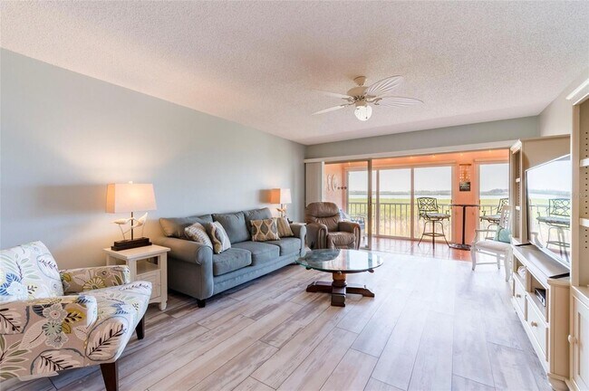 Building Photo - 1343 Perico Point Cir