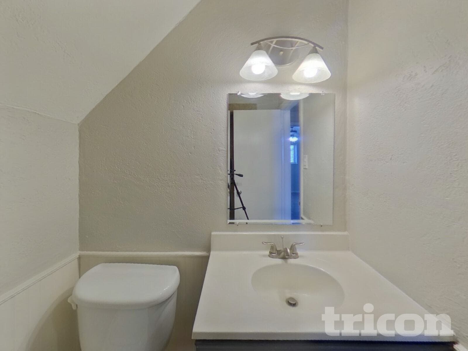 Building Photo - 1133 Norwood Dr