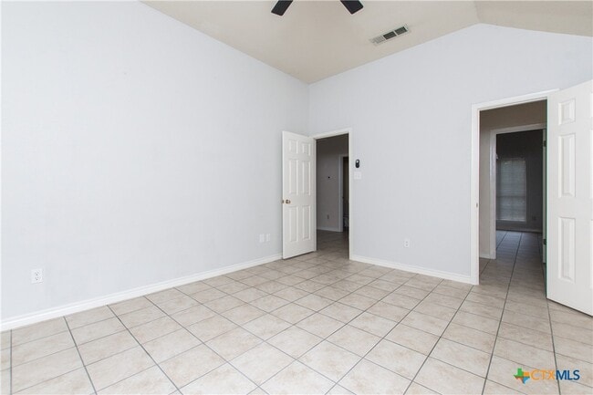 Building Photo - 4713 Stagecoach Trail