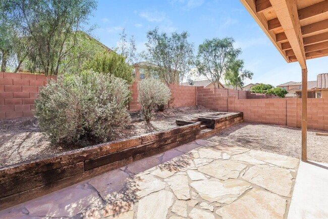 Building Photo - 4006 E Agate Knoll Dr