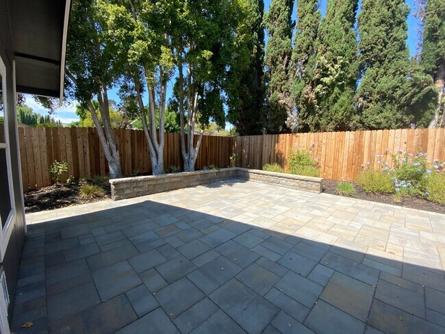 Building Photo - Remodeled Modern Single Story, Benicia