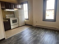 Building Photo - 415-417 Locust St