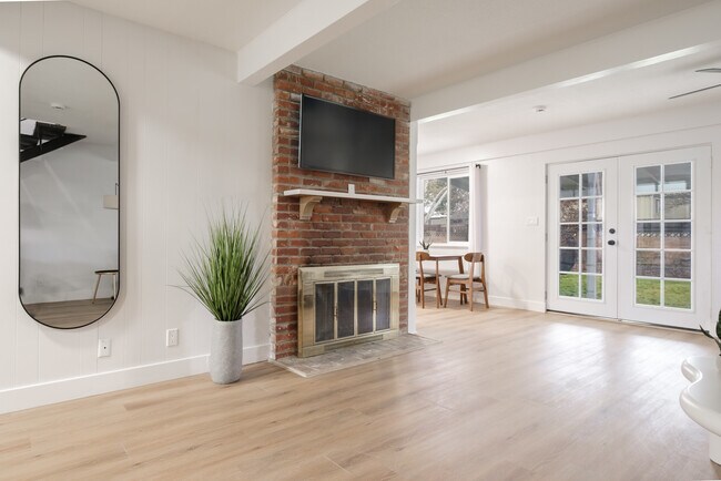 Building Photo - 7971 Hanford Way