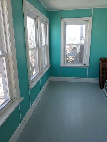 Private front porch - 23 Ogden St