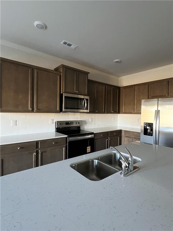 Building Photo - 59 Hughes Pl Dr