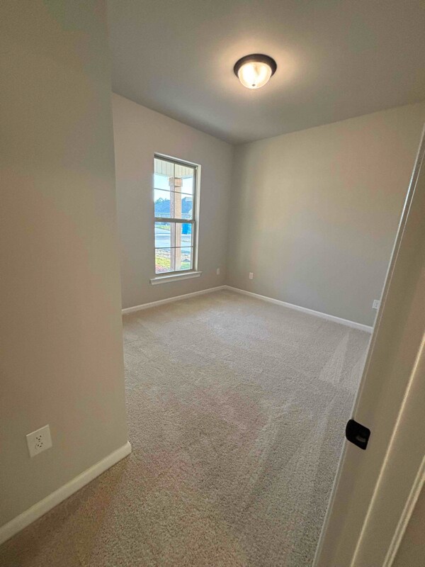 Building Photo - 11585 Juban Parc Ave