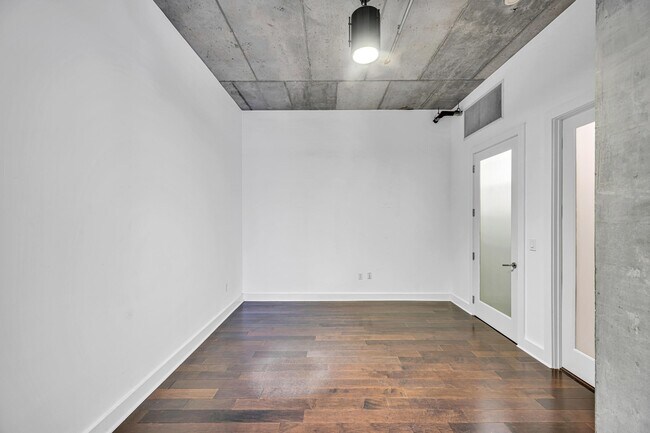 Building Photo - 411 NW 1st Ave