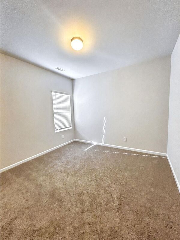 Building Photo - 1333 Ron Whicker Dr