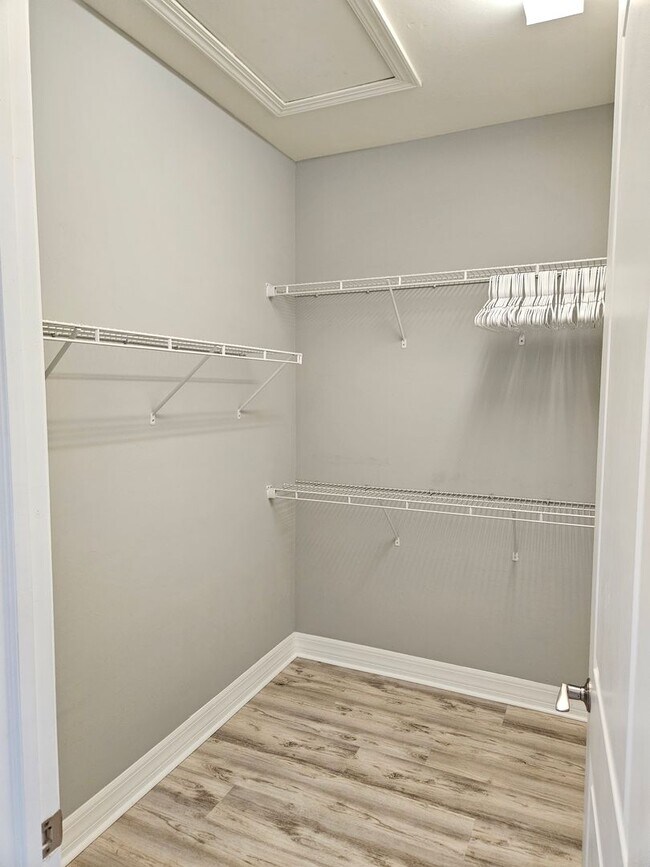 Building Photo - Stunning Model Home – 2 Bedrooms plus Den,...