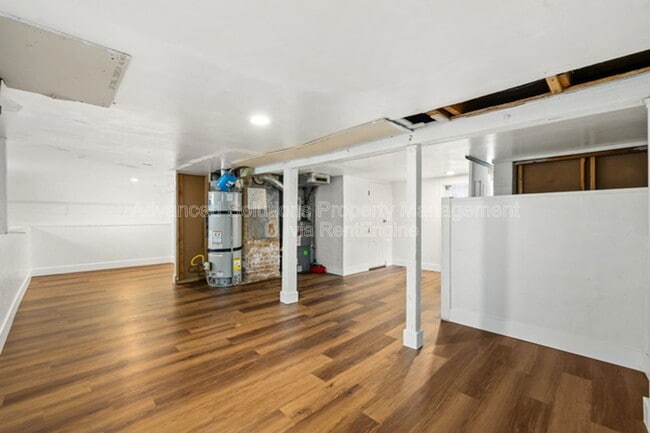 Building Photo - 486 2nd Ave