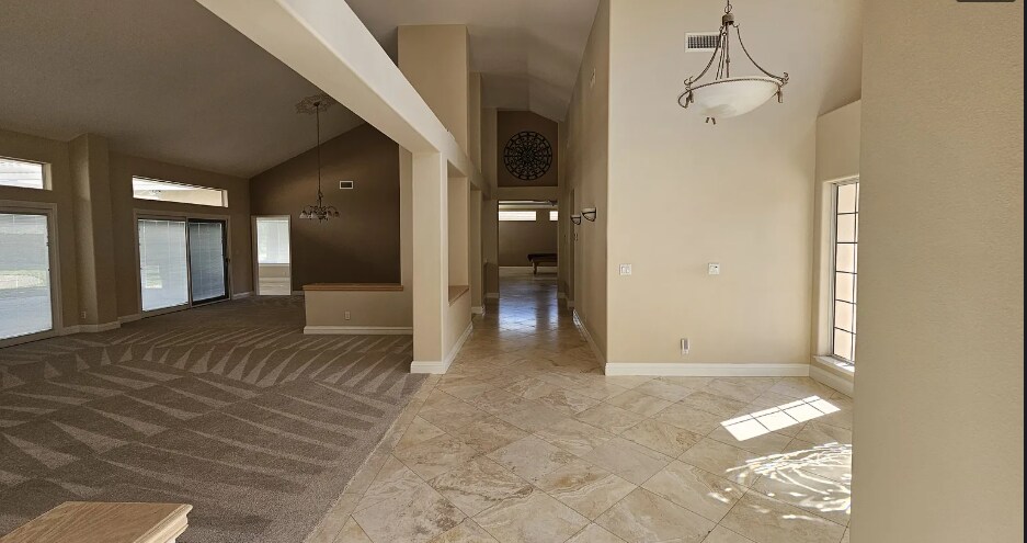 Building Photo - 2123 Bennington Ct