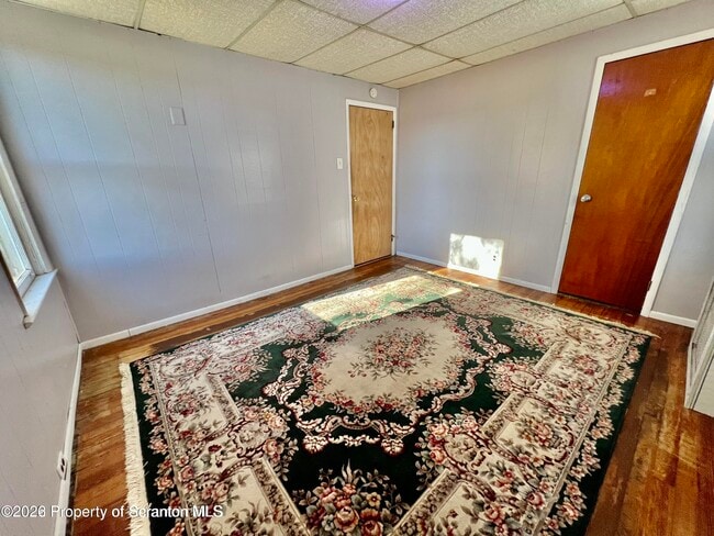 Building Photo - 608 Taylor