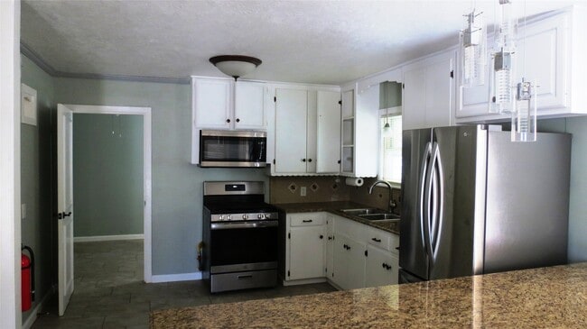 Building Photo - 2224 30th St