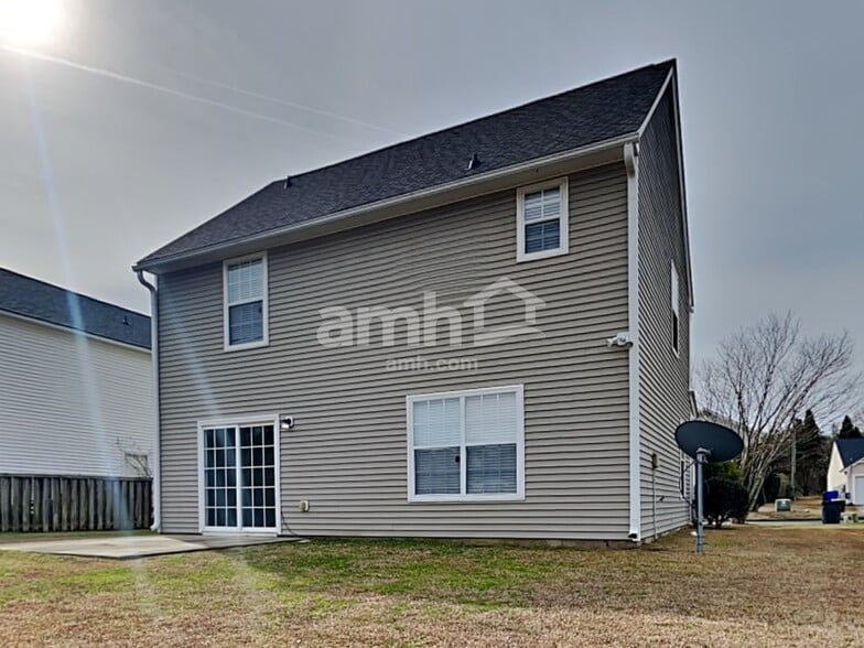 Building Photo - 3550 Galaxy Rd