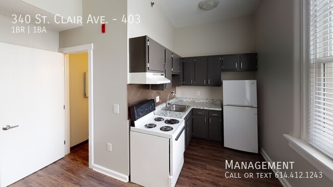 Building Photo - Charming Apartment Inside Historic Hotel