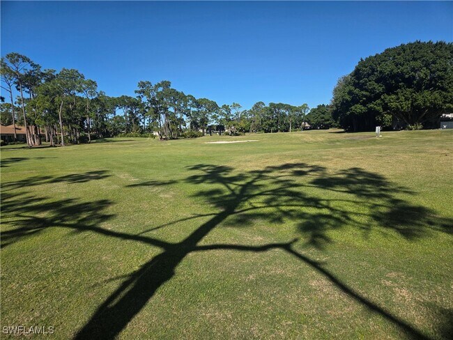 Building Photo - 22161 Tallwood Ct