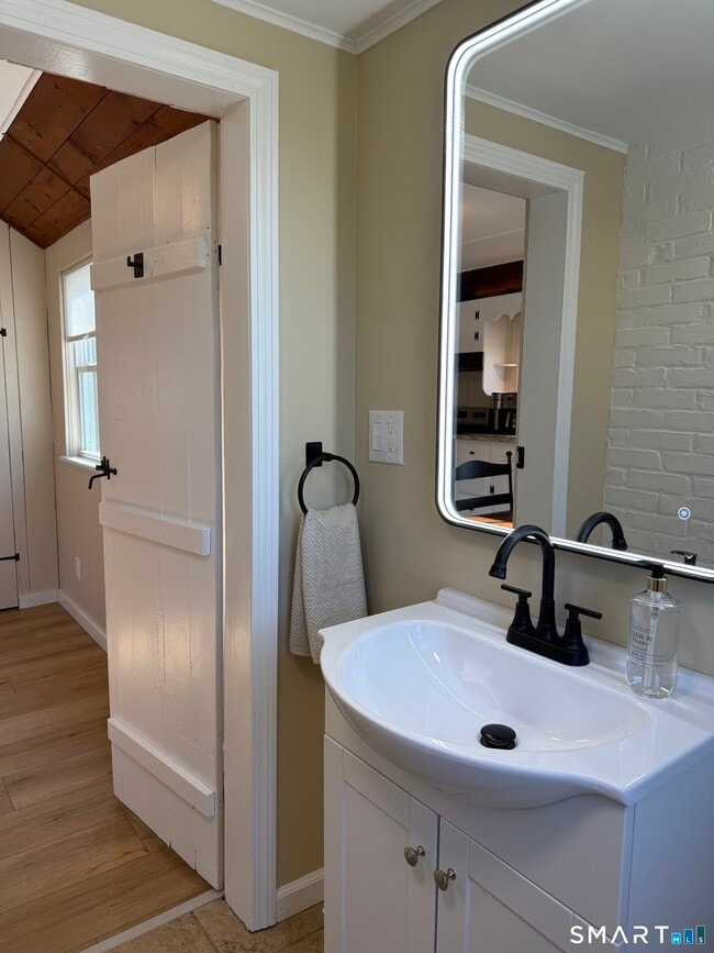 Building Photo - 27 Dilliston Rd