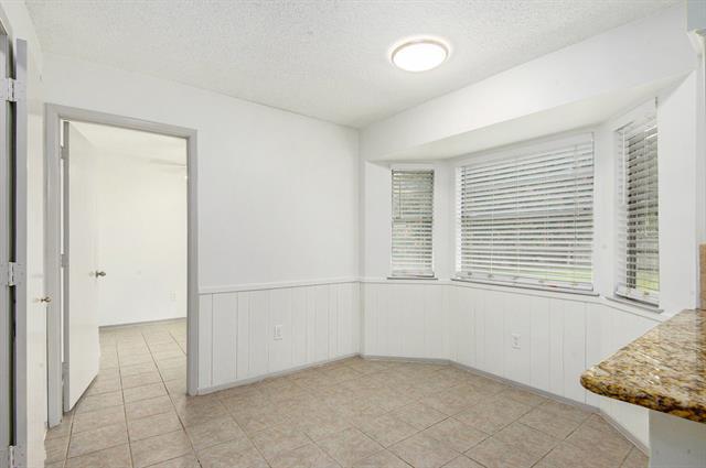 Building Photo - 3208 Ashford Ave