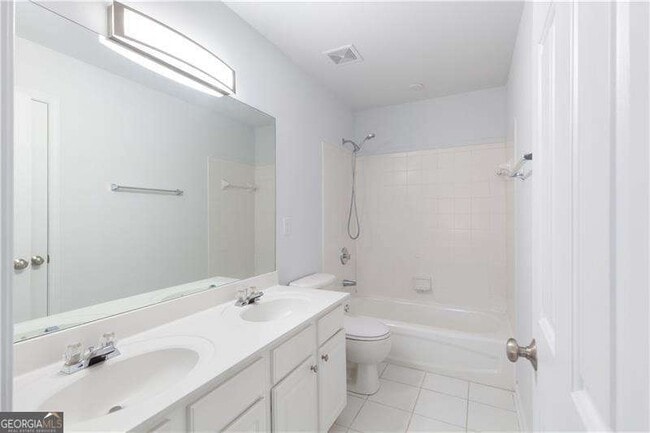 Building Photo - 4987 Rustic Canyon Dr