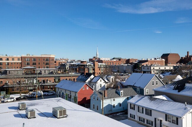 Building Photo - 99 Foundry Pl