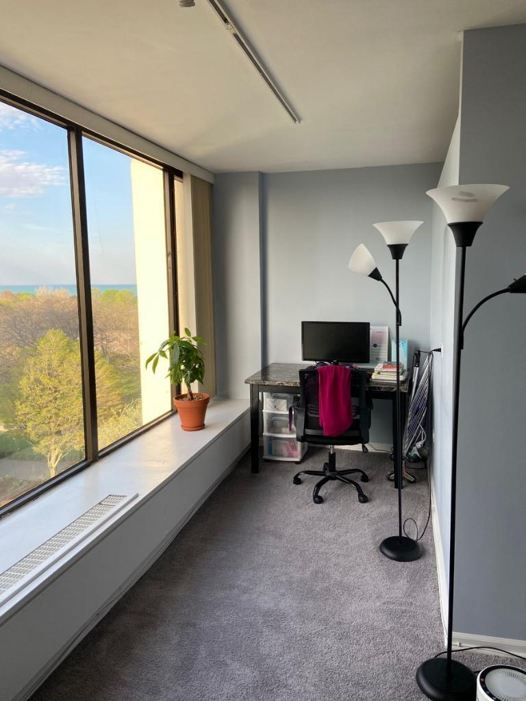 Building Photo - 5455 N Sheridan Rd