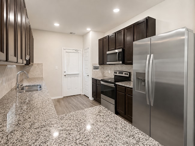 Building Photo - 9319 Trap Rock Dr