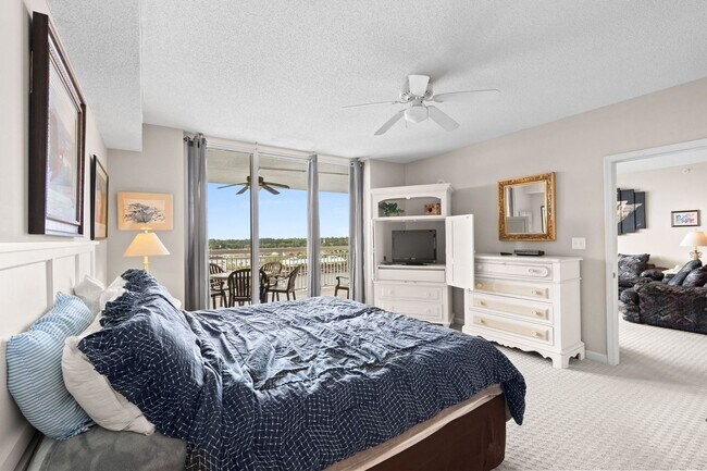 Building Photo - Spacious 3BR/3BA Coastal Retreat at Harbour Pointe – Utilities Included!