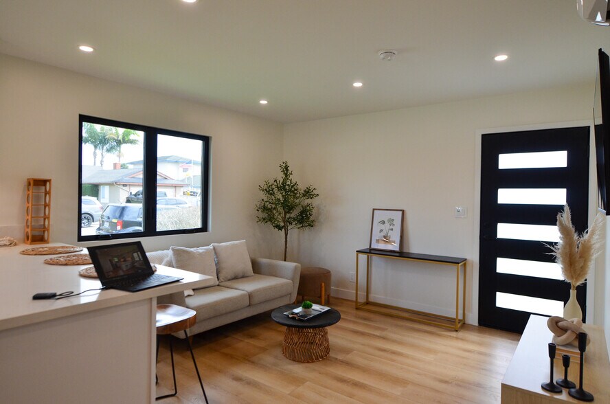 Building Photo - 21025 Barbados Cir