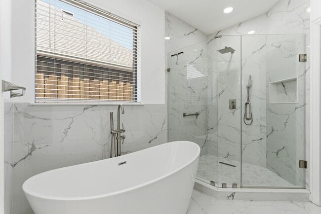 Building Photo - 5308 Sandstone Ln