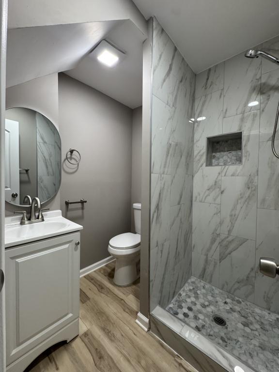 Building Photo - 9206 Greenway Ln