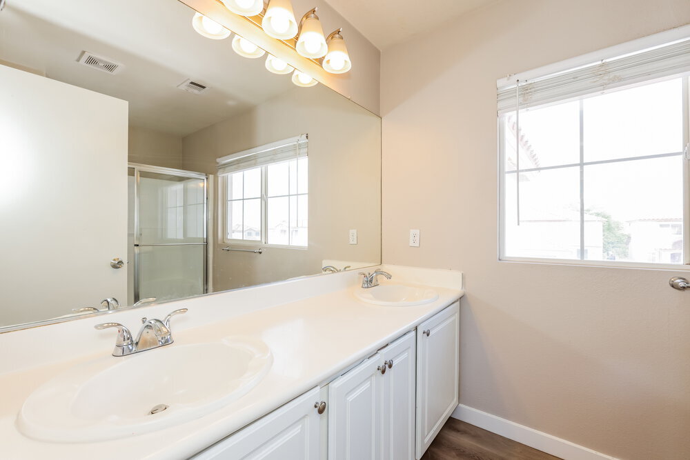 Building Photo - 951 Ostrich Fern Ct