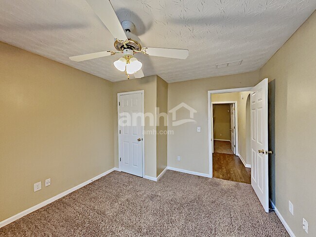 Building Photo - 4712 Huff Park Ct