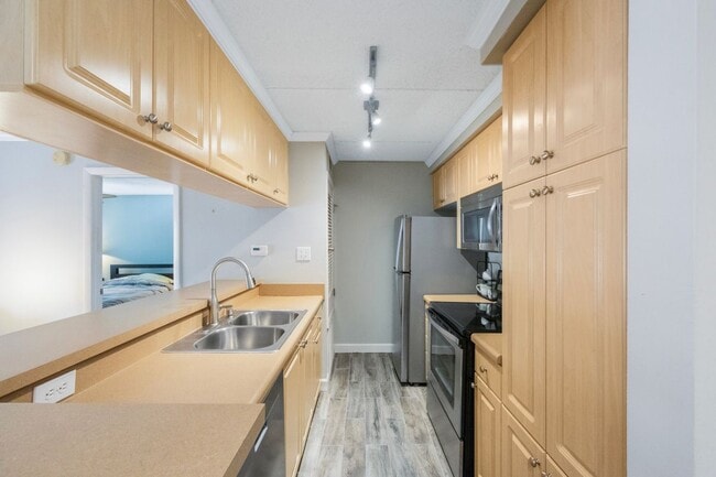 Building Photo - 5306 Santa Rosa Ct