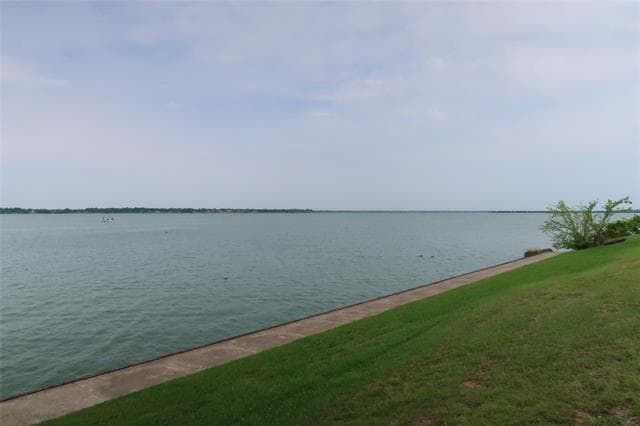 Building Photo - 3816 Mediterranean St