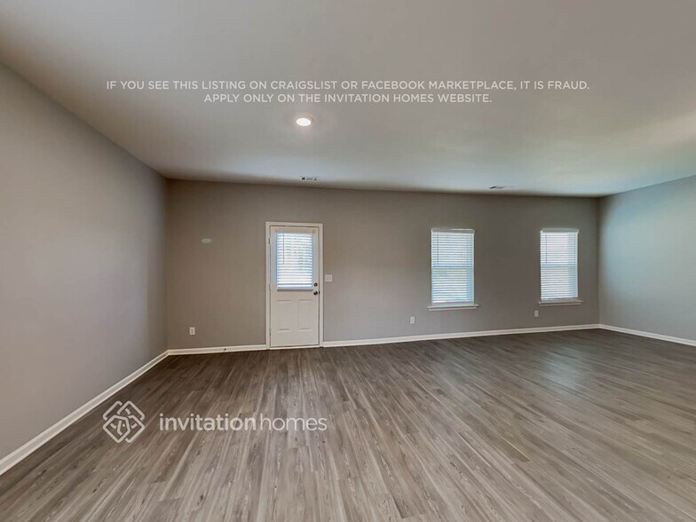 Building Photo - 112 Oliver Dr