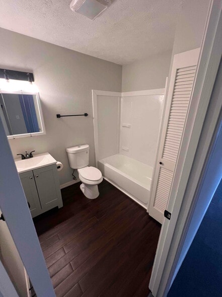 Building Photo - 621 Co Rd 207