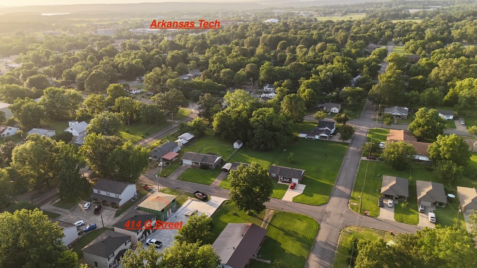 Proximity to Arkansas Tech - 414 E G St