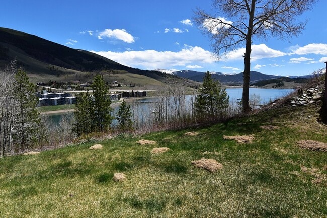 Building Photo - Long Term Rental - Chateau Claire 50