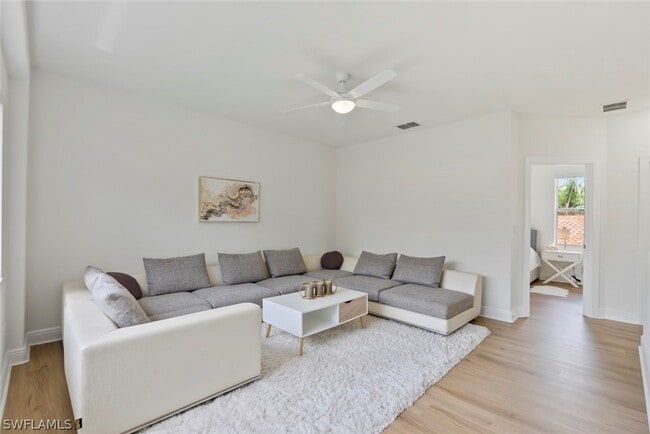 Building Photo - 12730 Aviano Dr