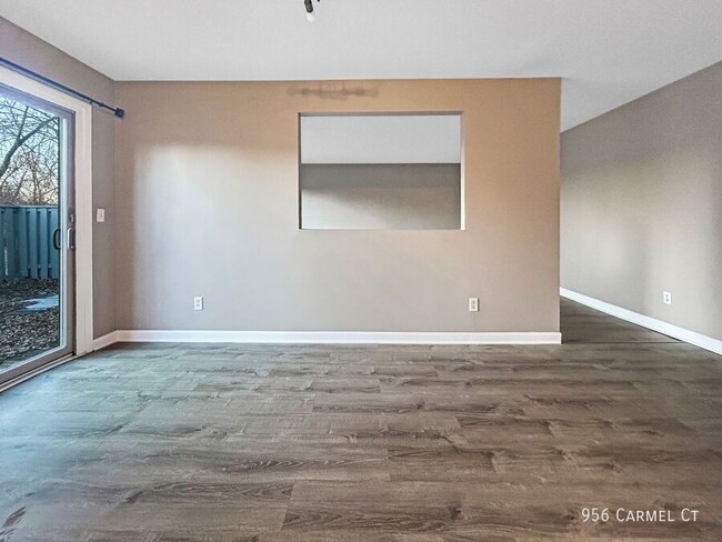 Building Photo - 3br 1.5ba 2cg ~ Security Deposit Free Alte...